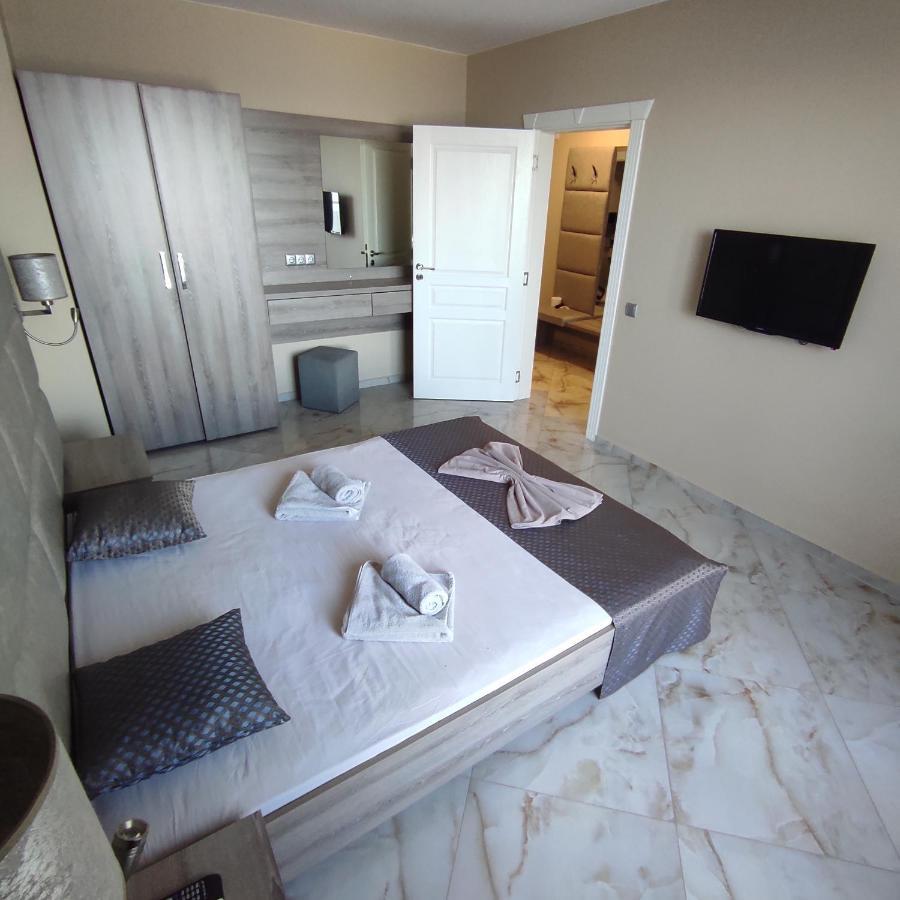 Ogosta Apartments Поморие Екстериор снимка