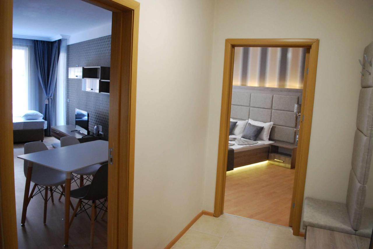 Ogosta Apartments Поморие Екстериор снимка